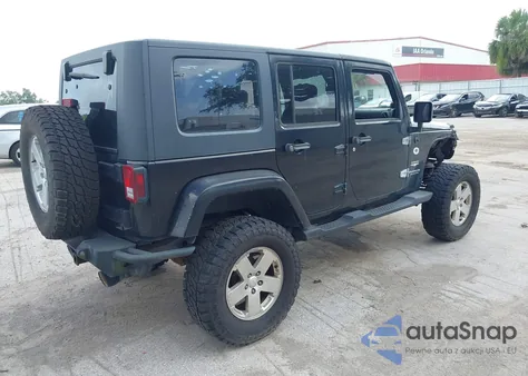 2007 Jeep Wrangler Unlimited Sahara z USA, uszkodzony, nr VIN 1J8GA59187L104774